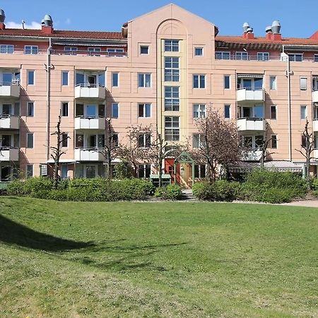 Апартаменты Gronland Central Premier Осло Экстерьер фото